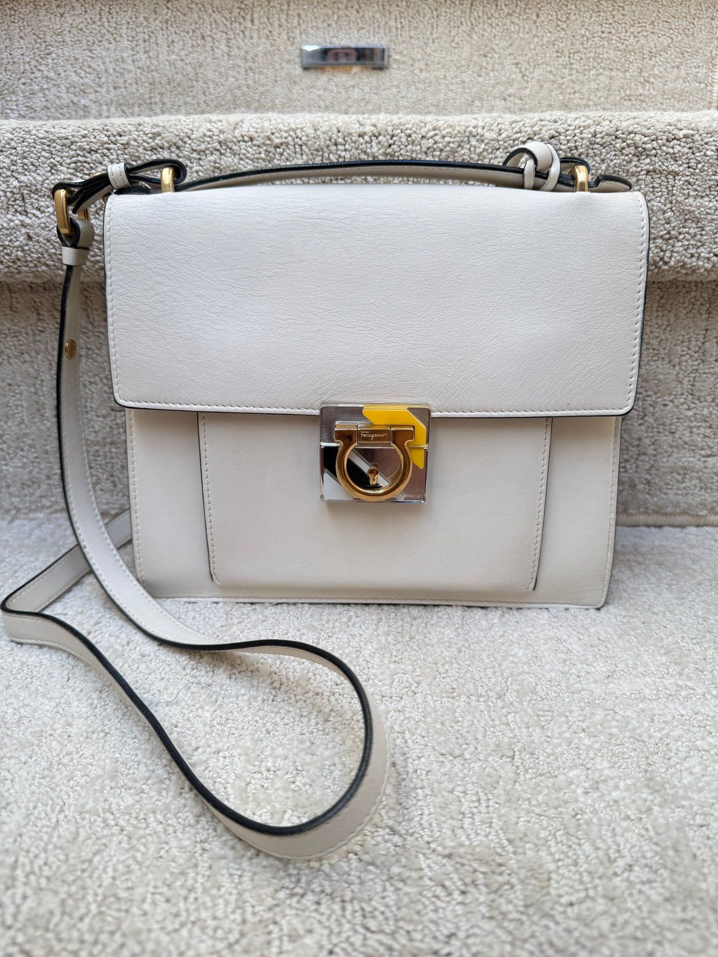 Ferragamo Handbag in White Leather with Gancini Hardware