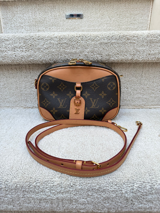 Louis Vuitton Monogram Deauville Mini Pre-Owned