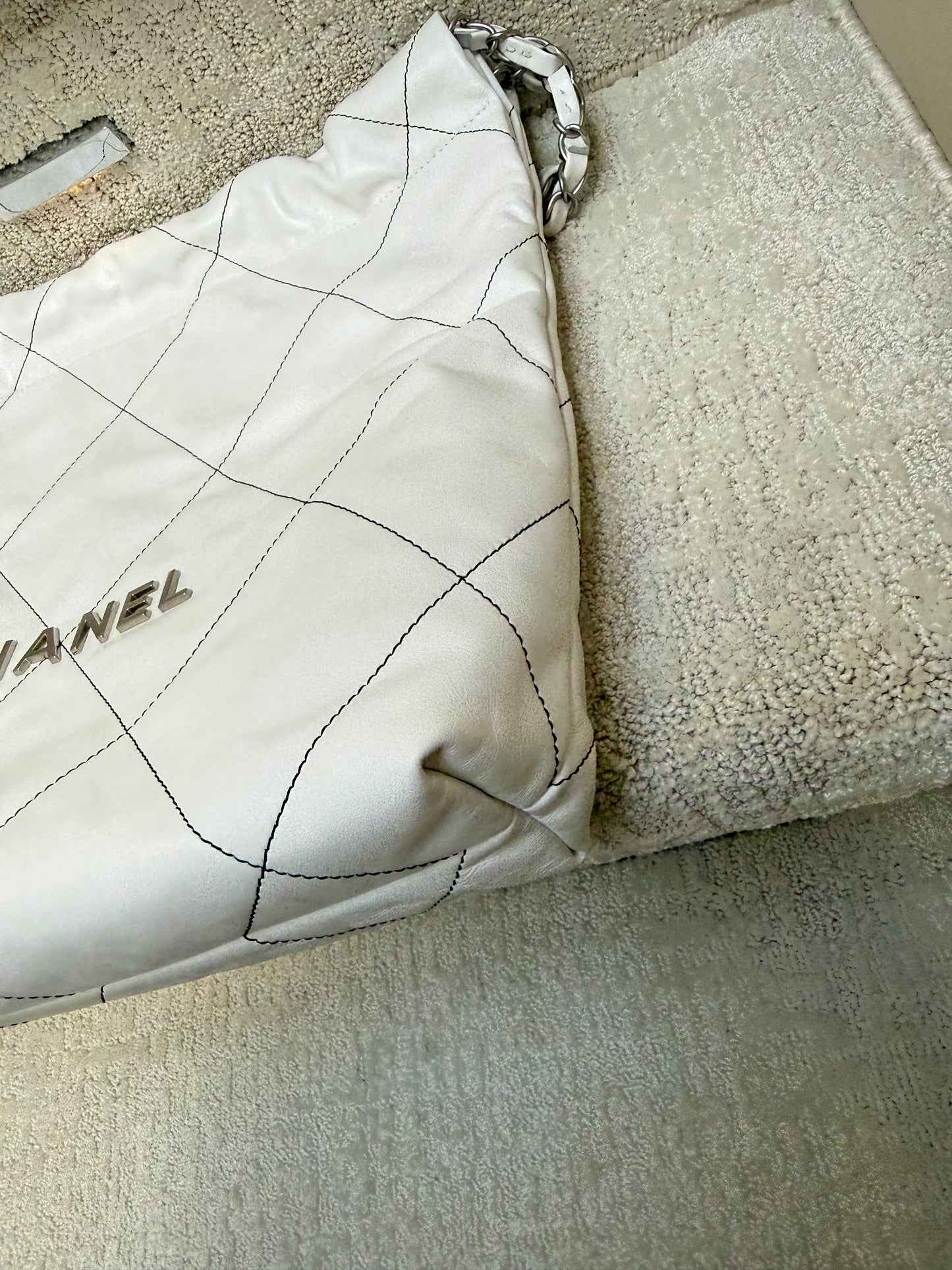 Chanel 22 Calfskin Quilted White with Silver Hardware Pre-Owned