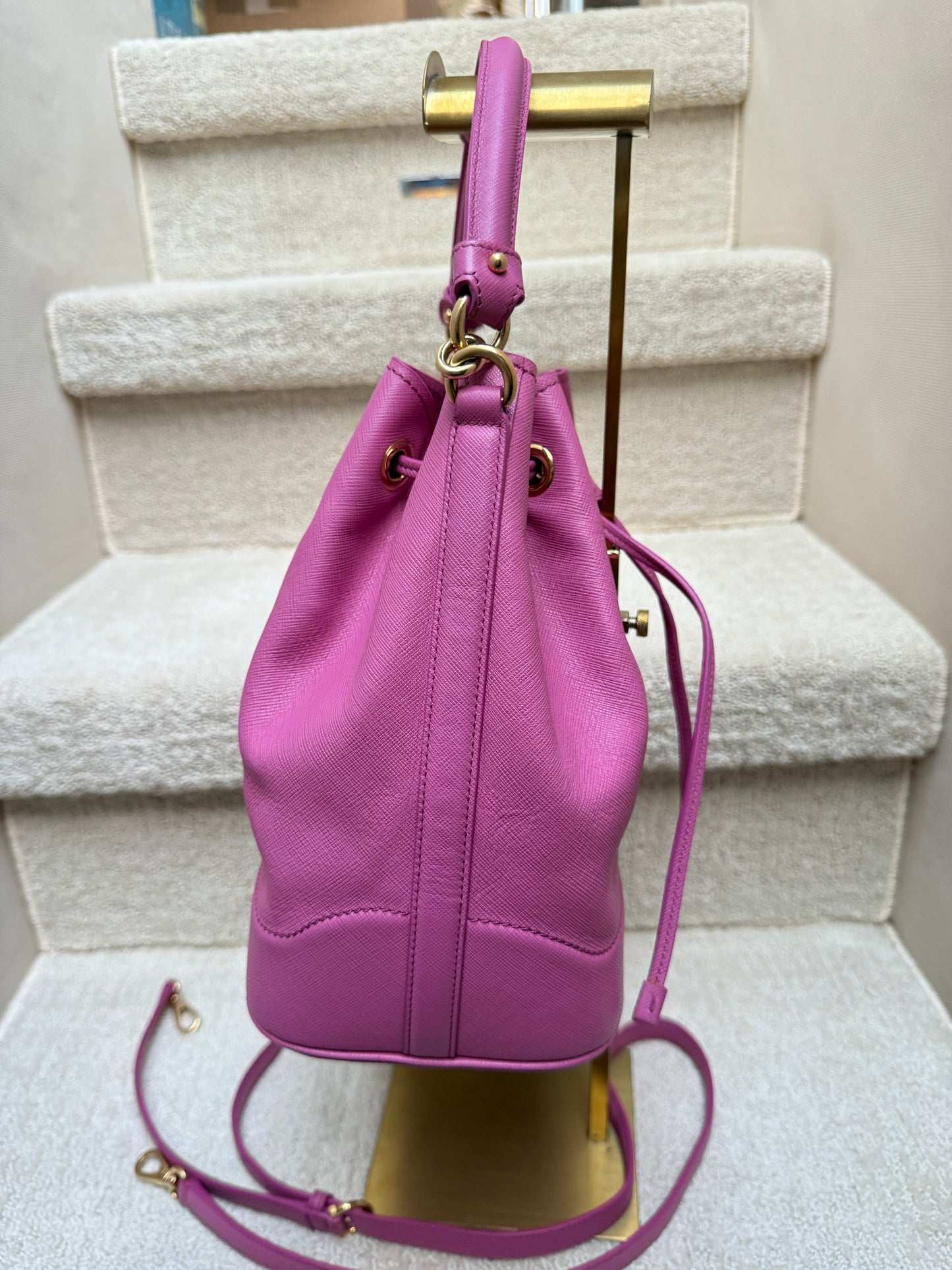 Salvatore Ferragamo Vara Bucket Bag in Purple