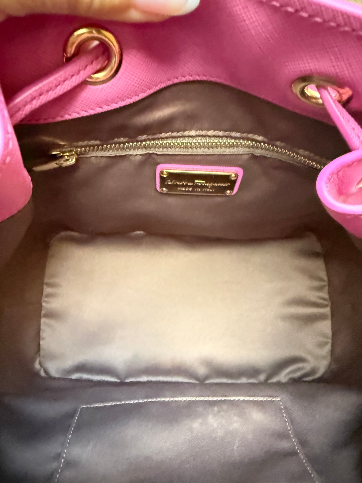 Salvatore Ferragamo Vara Bucket Bag in Purple