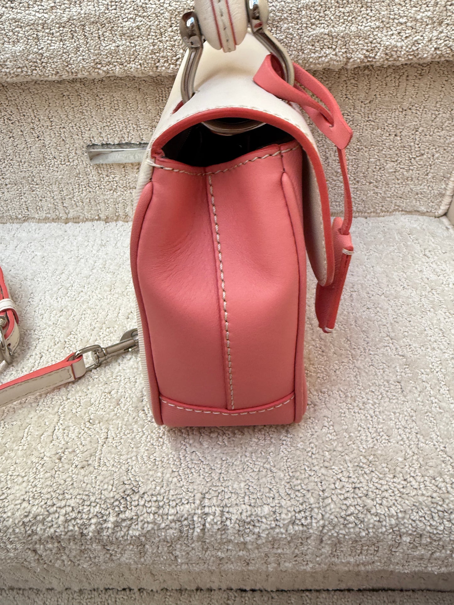Burberry Trench Calfskin DK88 Top Handle Bag White and Pink