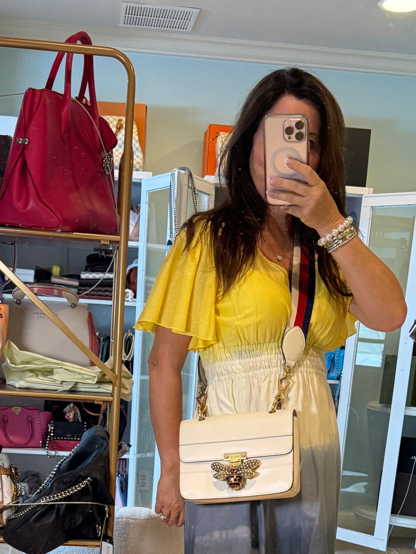 Gucci Queen Margaret Striped Bee Handbag in White Pre-Owned