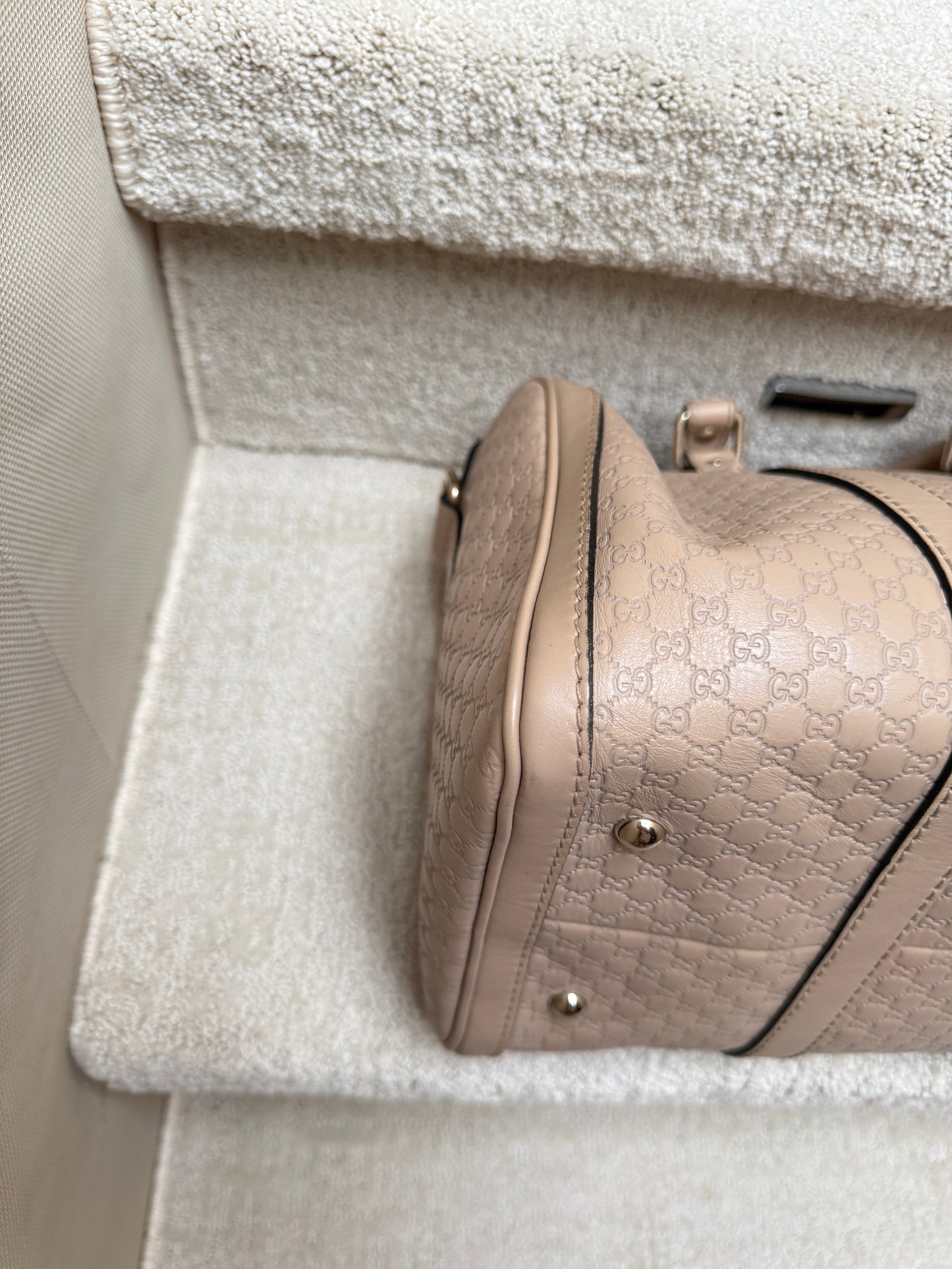 Gucci Guccissima Signature Boston in Beige