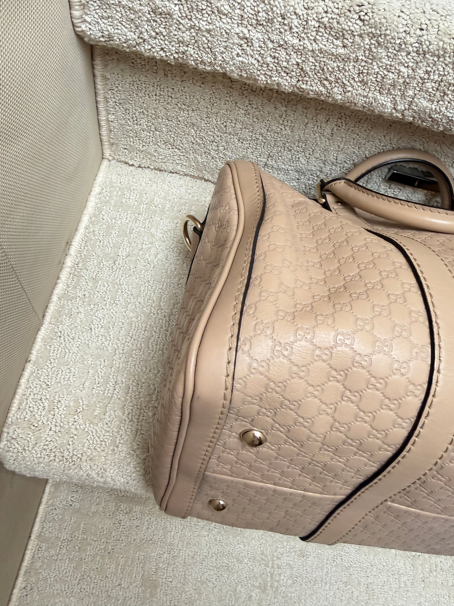 Gucci Guccissima Signature Boston in Beige