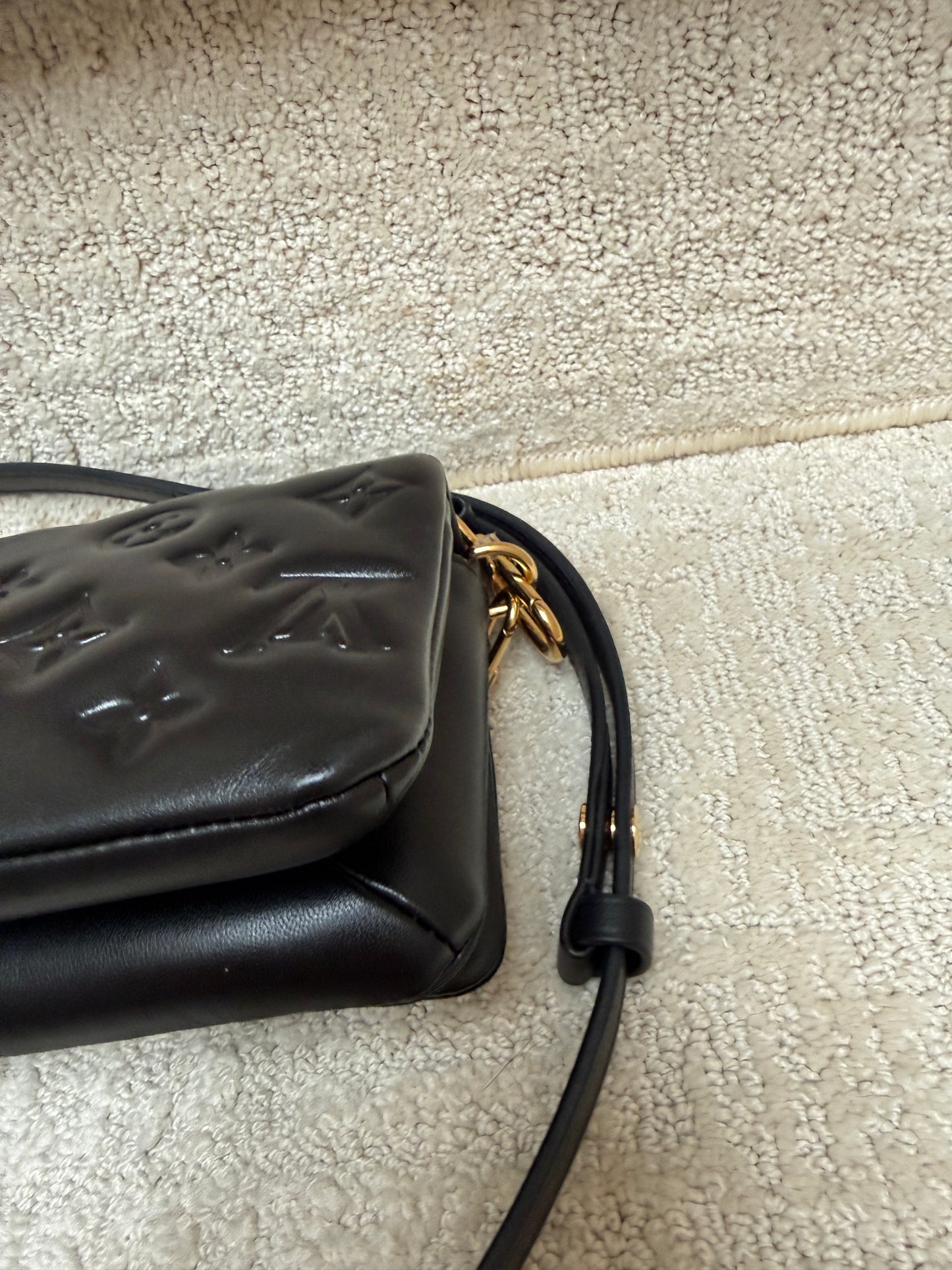 Louis Vuitton Coussin Pochette in Black Monogram with Gold Chunky chain