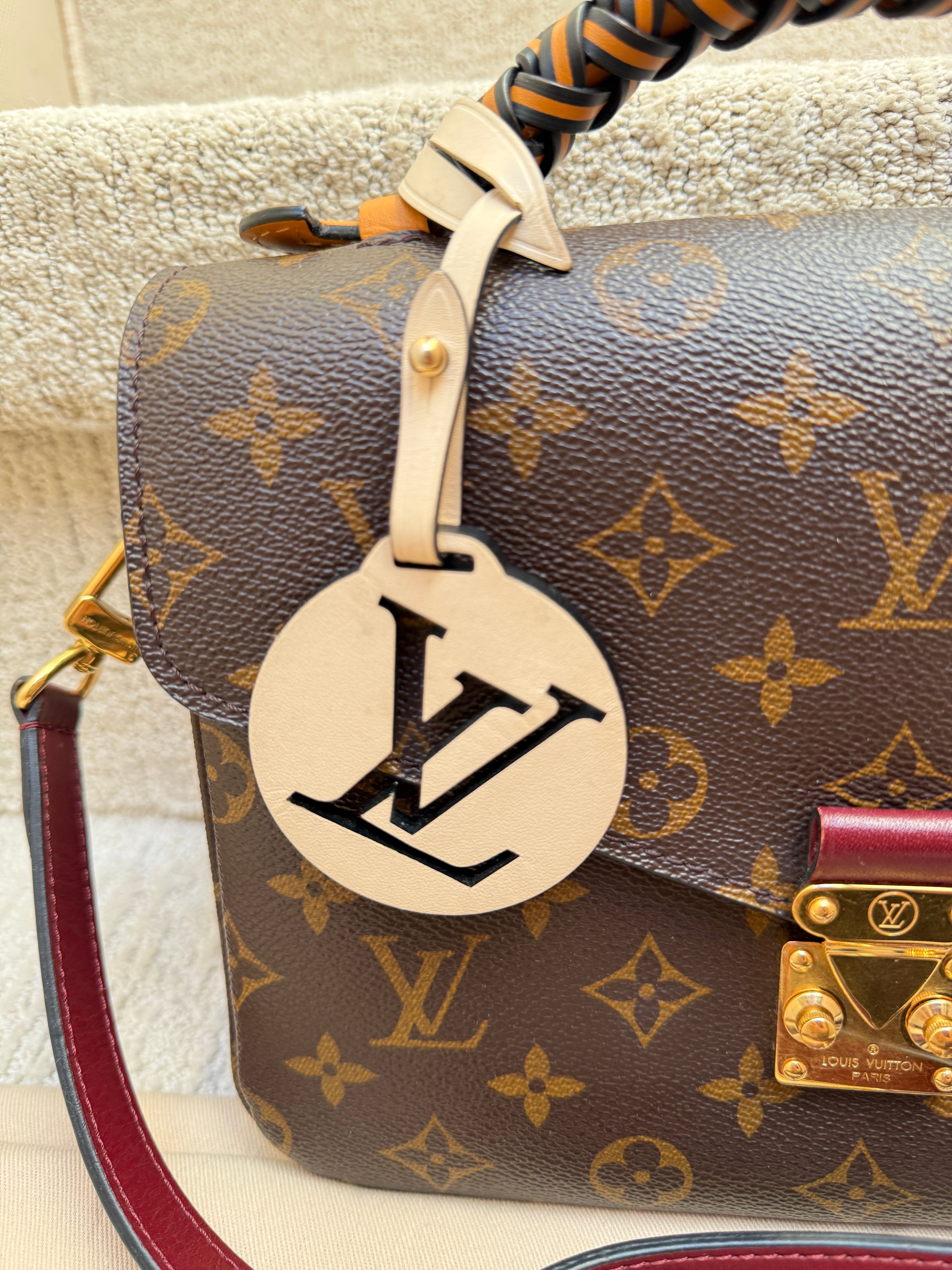 Louis Vuitton かか様 Louis Vuitton Pochette Métis Monogram Braided Handle Bag