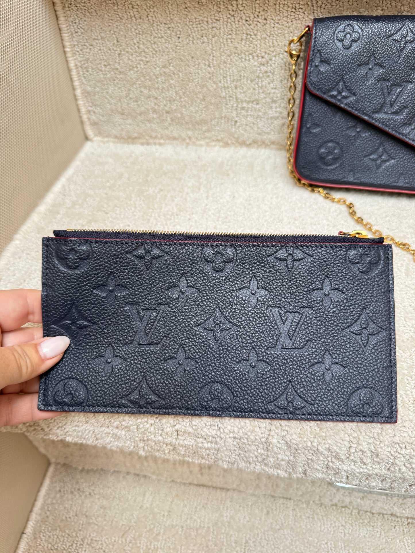 Louis VuittonEmpreinte Pochette Felicie Chain Wallet Marine Rouge