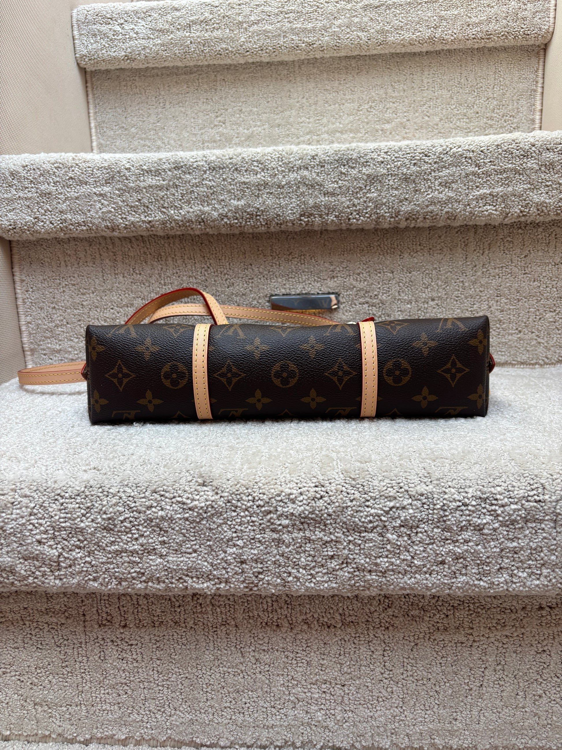louis vuitton shoulder bag for sale preloved consignment reseller
