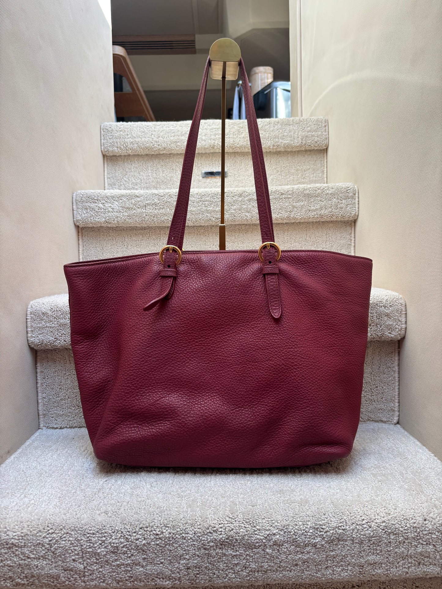 Miu Miu Vitello Danino Burgundy Leather Tote Pre-Owned