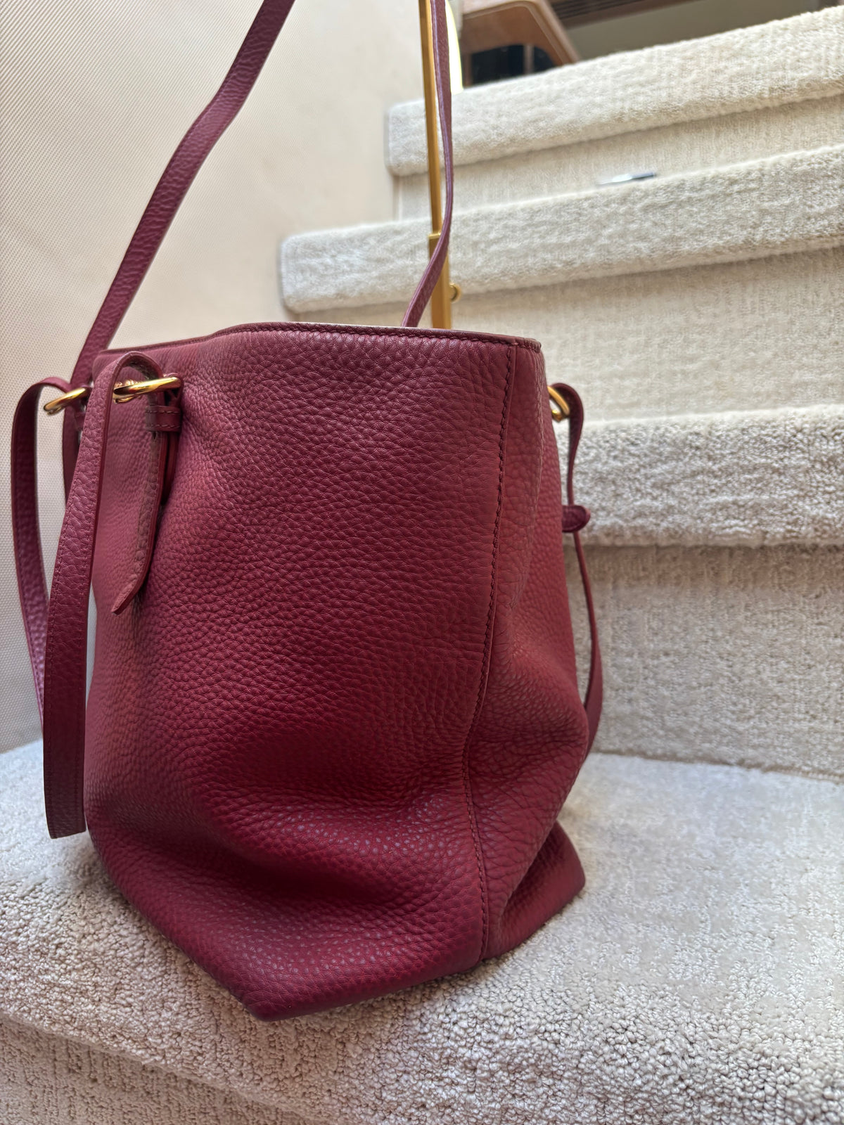Miu Miu Vitello Danino Burgundy Leather Tote Pre-Owned