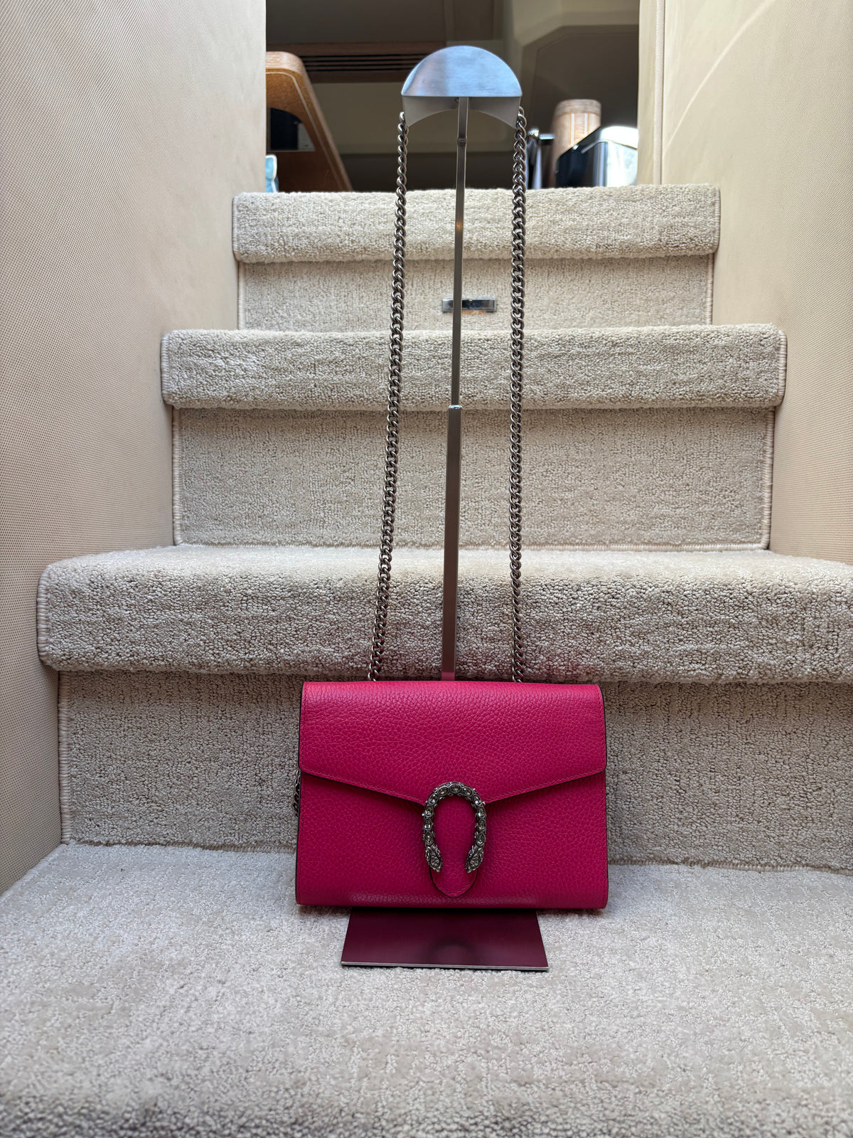 Gucci Dionysus Handbag in Hot Pink Pre-Owned