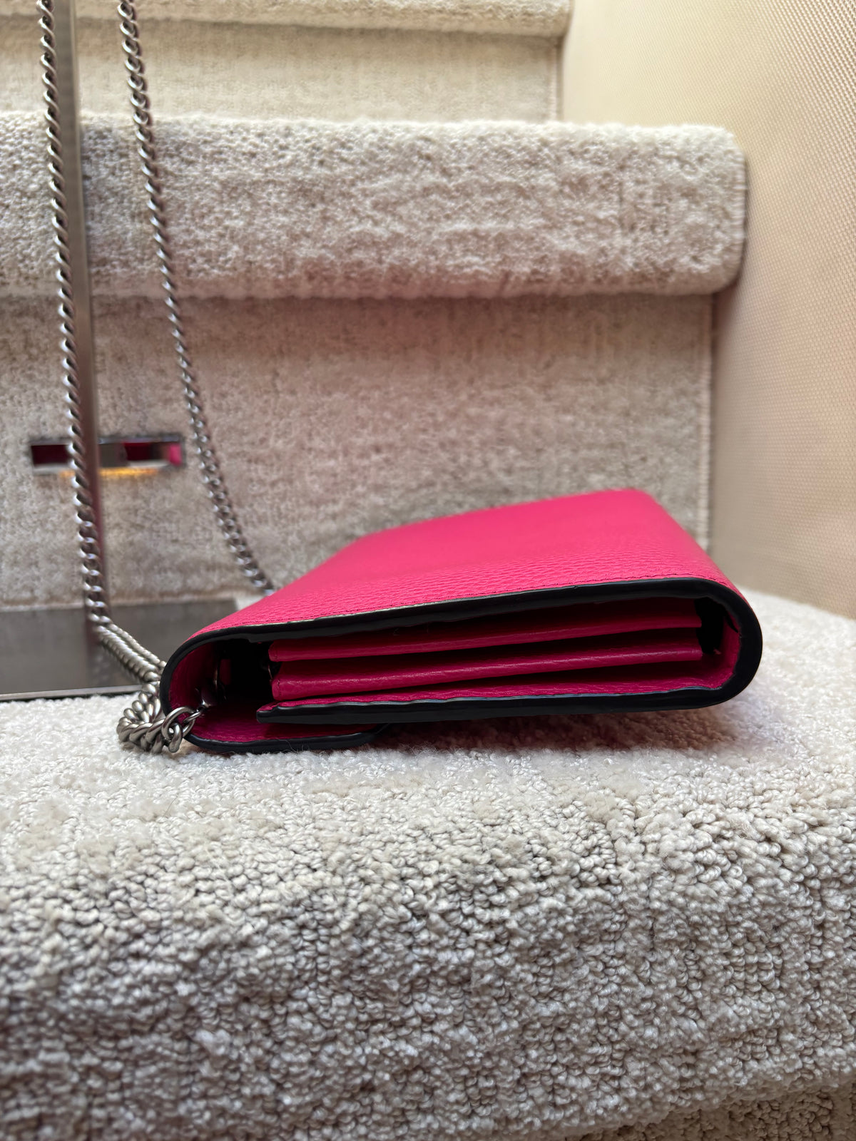 Gucci Dionysus Handbag in Hot Pink Pre-Owned