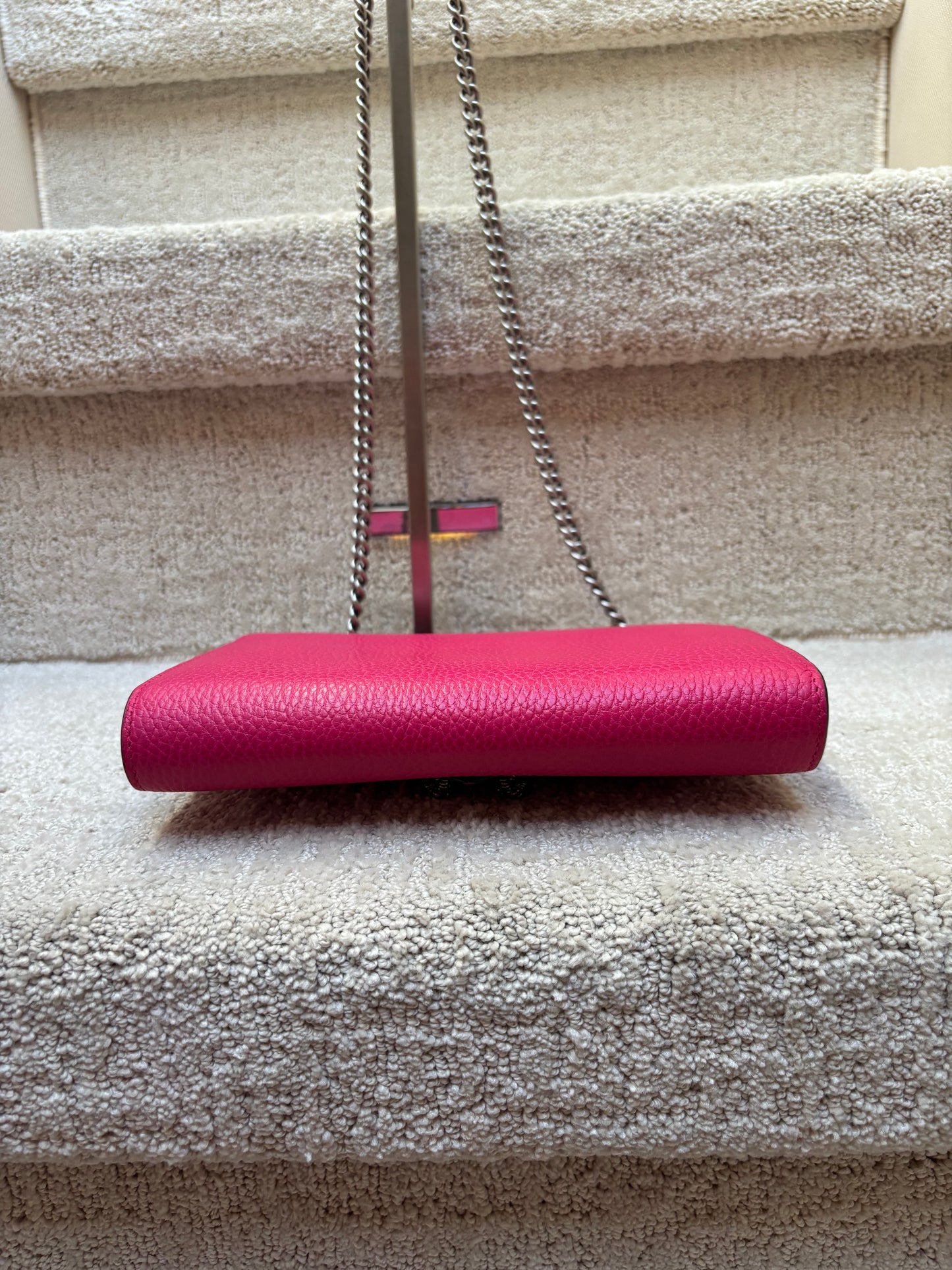 Gucci Dionysus Handbag in Hot Pink Pre-Owned