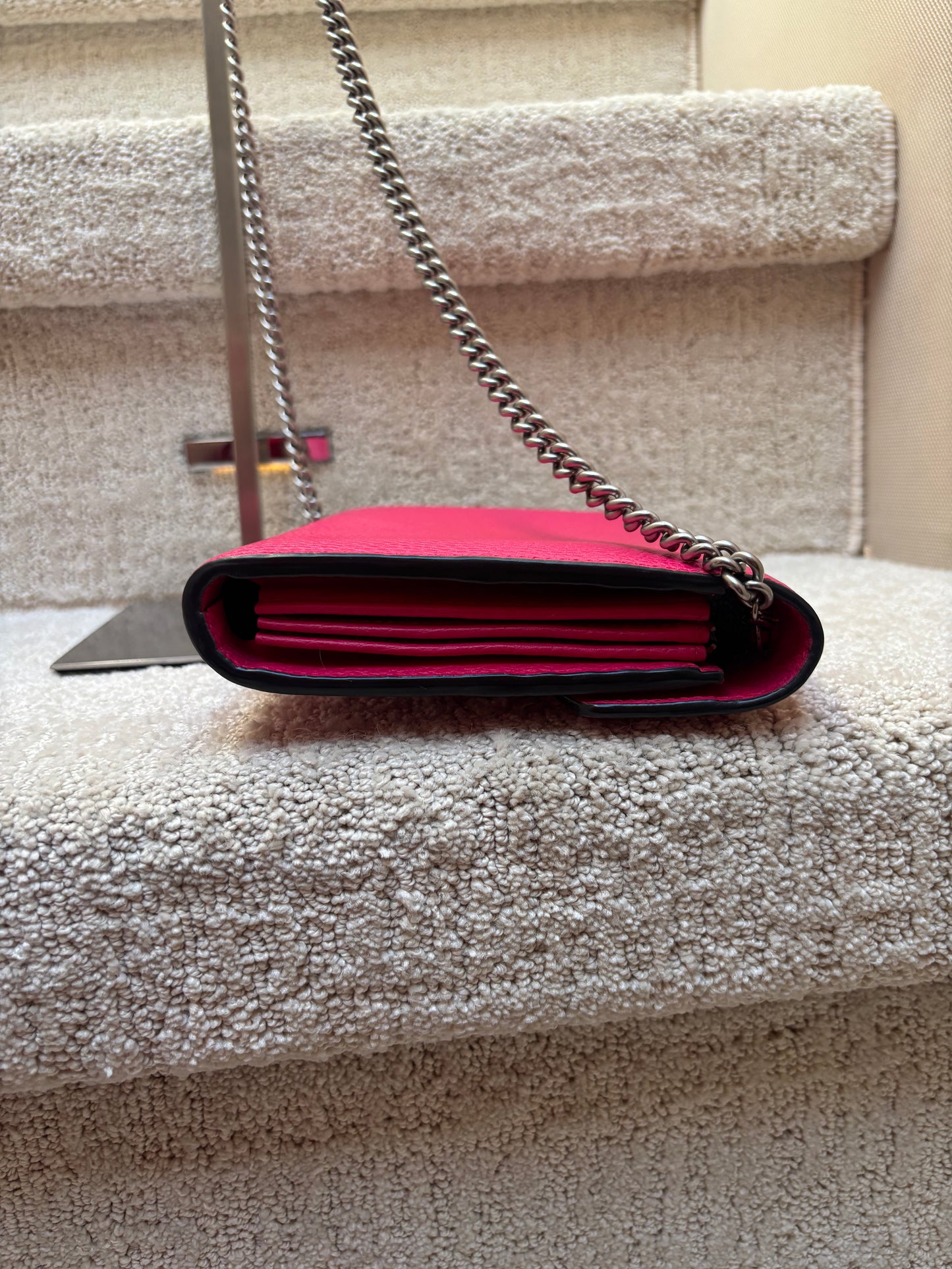 Gucci Dionysus Handbag in Hot Pink Pre-Owned
