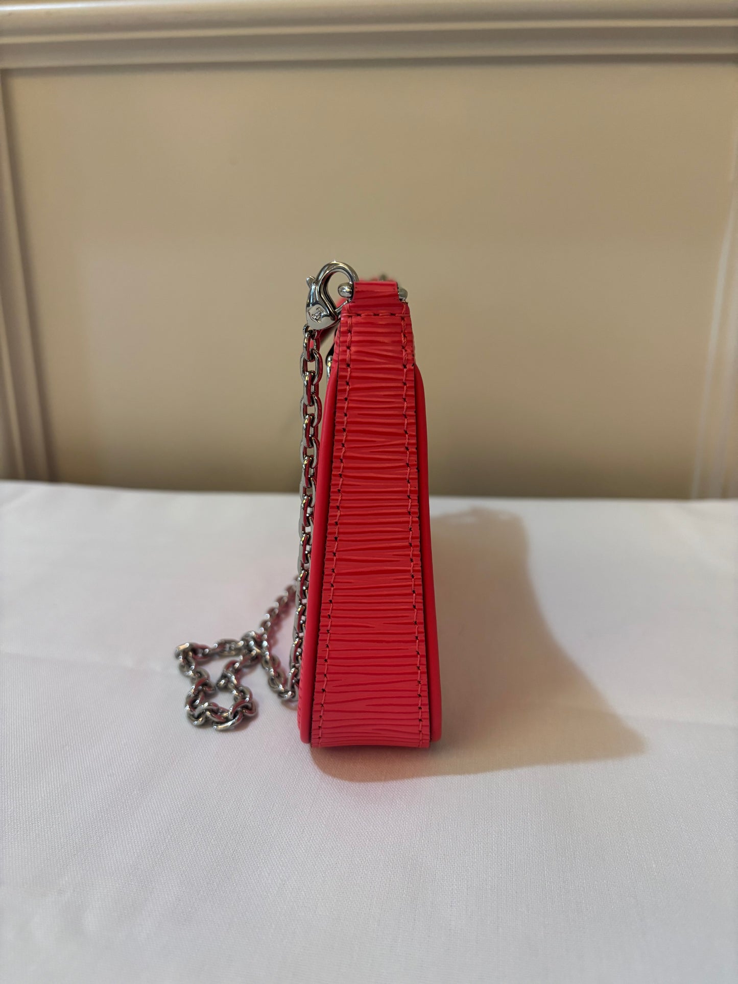 Louis Vuitton Epi Easy Pouch On Strap Dragonfruit with Guitar Strap