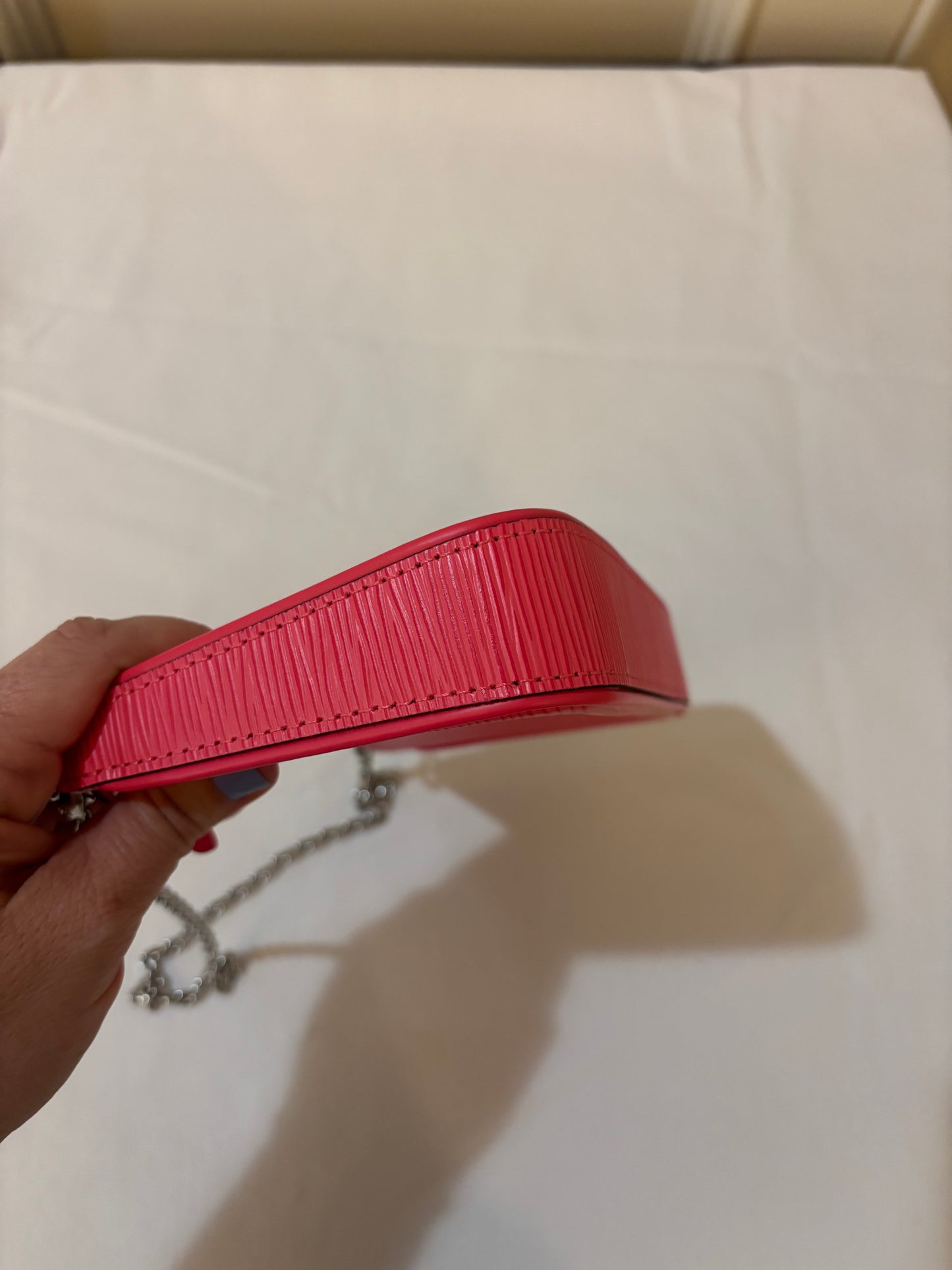 Louis Vuitton Epi Easy Pouch On Strap Dragonfruit with Guitar Strap