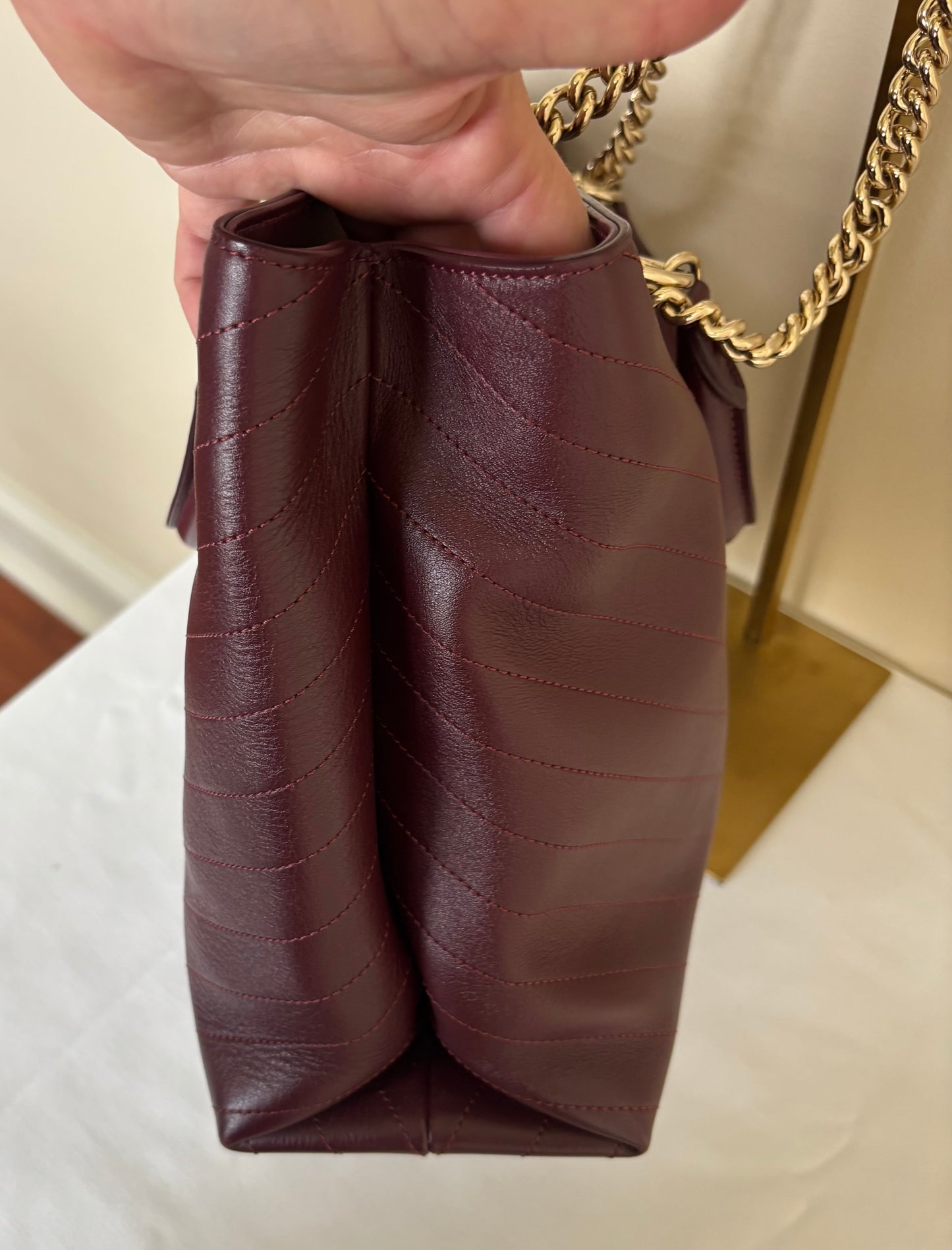 Chanel Chevron Shoulder Tote in Burgundy Chevon Pre-Owned