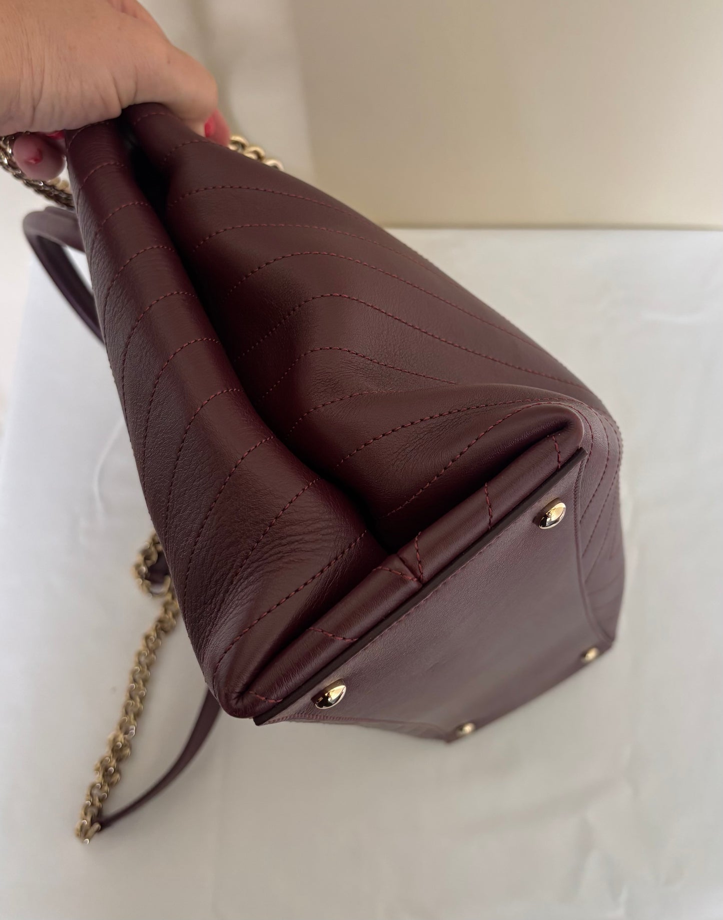 Chanel Chevron Shoulder Tote in Burgundy Chevon Pre-Owned