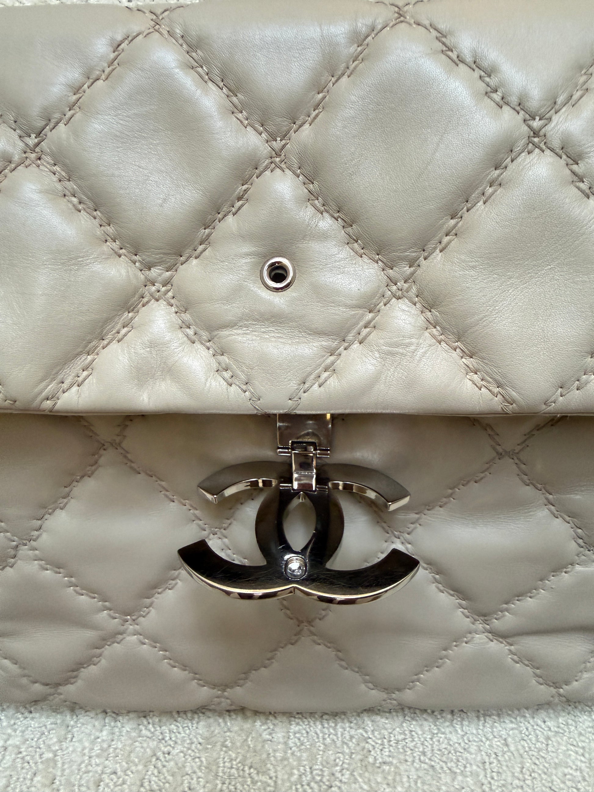 Chanel CC plaque silver hardware close-up