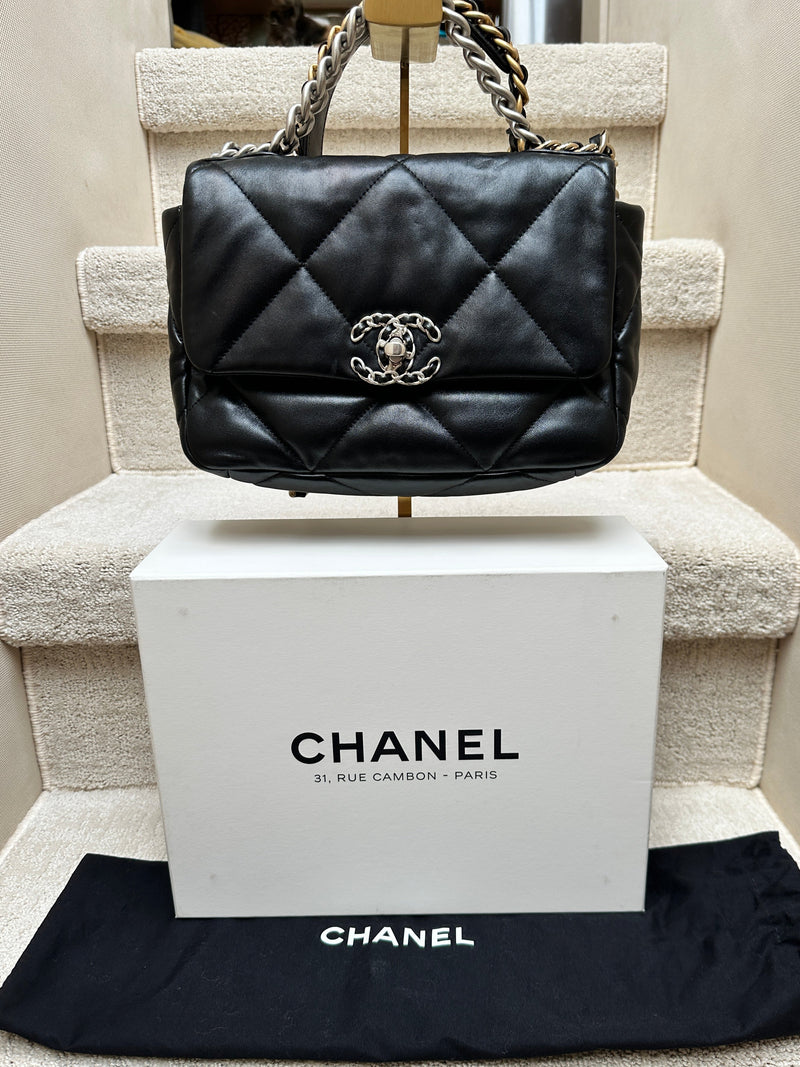 authentic-preowned-chanel19-consignment-luxury- handbag