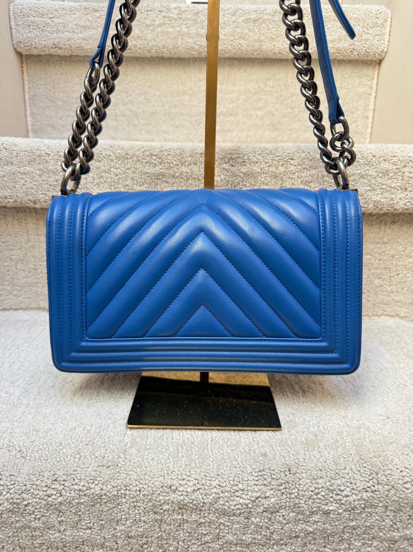 back side of chanel boy bag in blue chevon for sale authentic