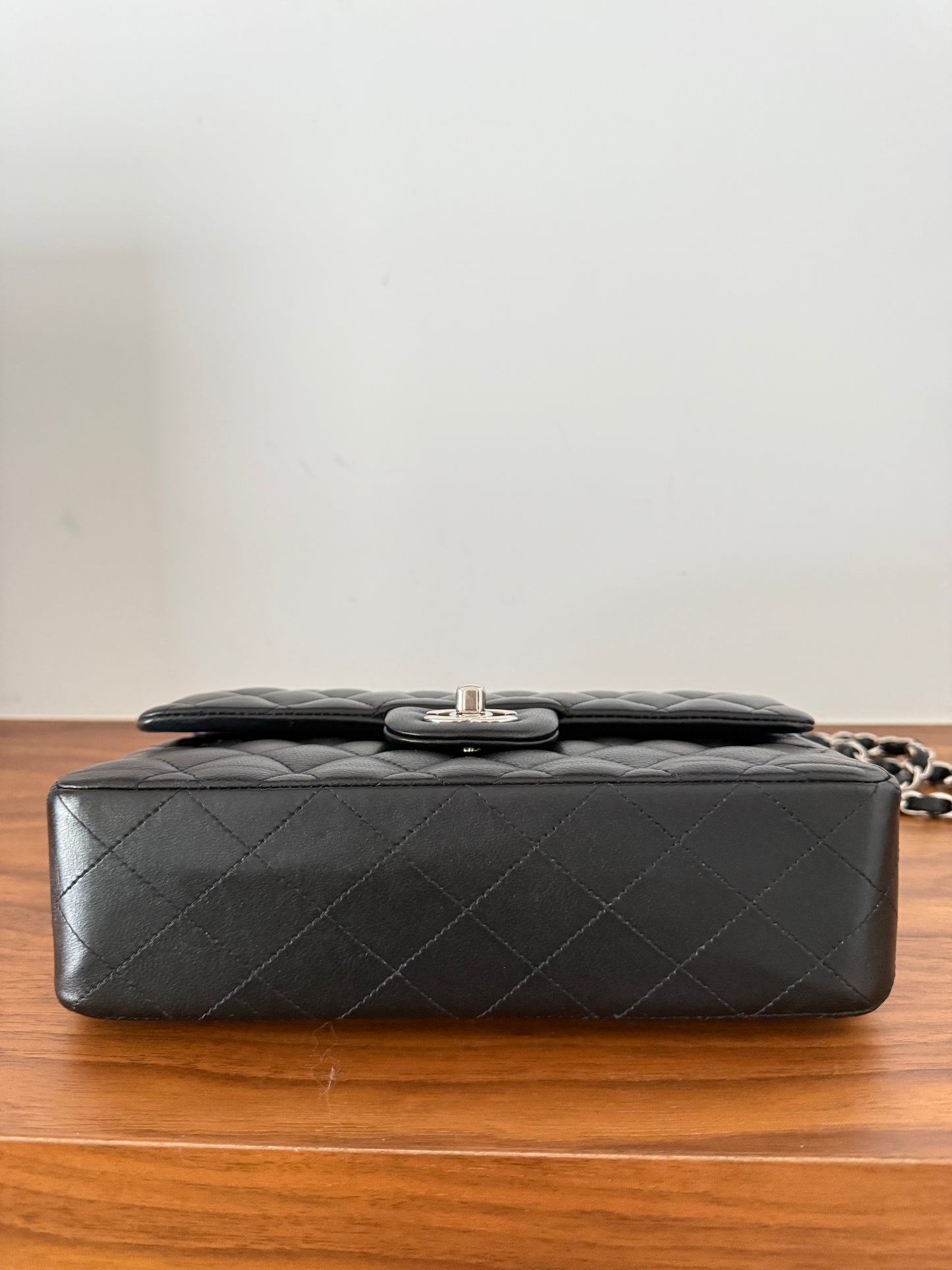 Chanel small double classic flap black bottom of purse in excellent condition
