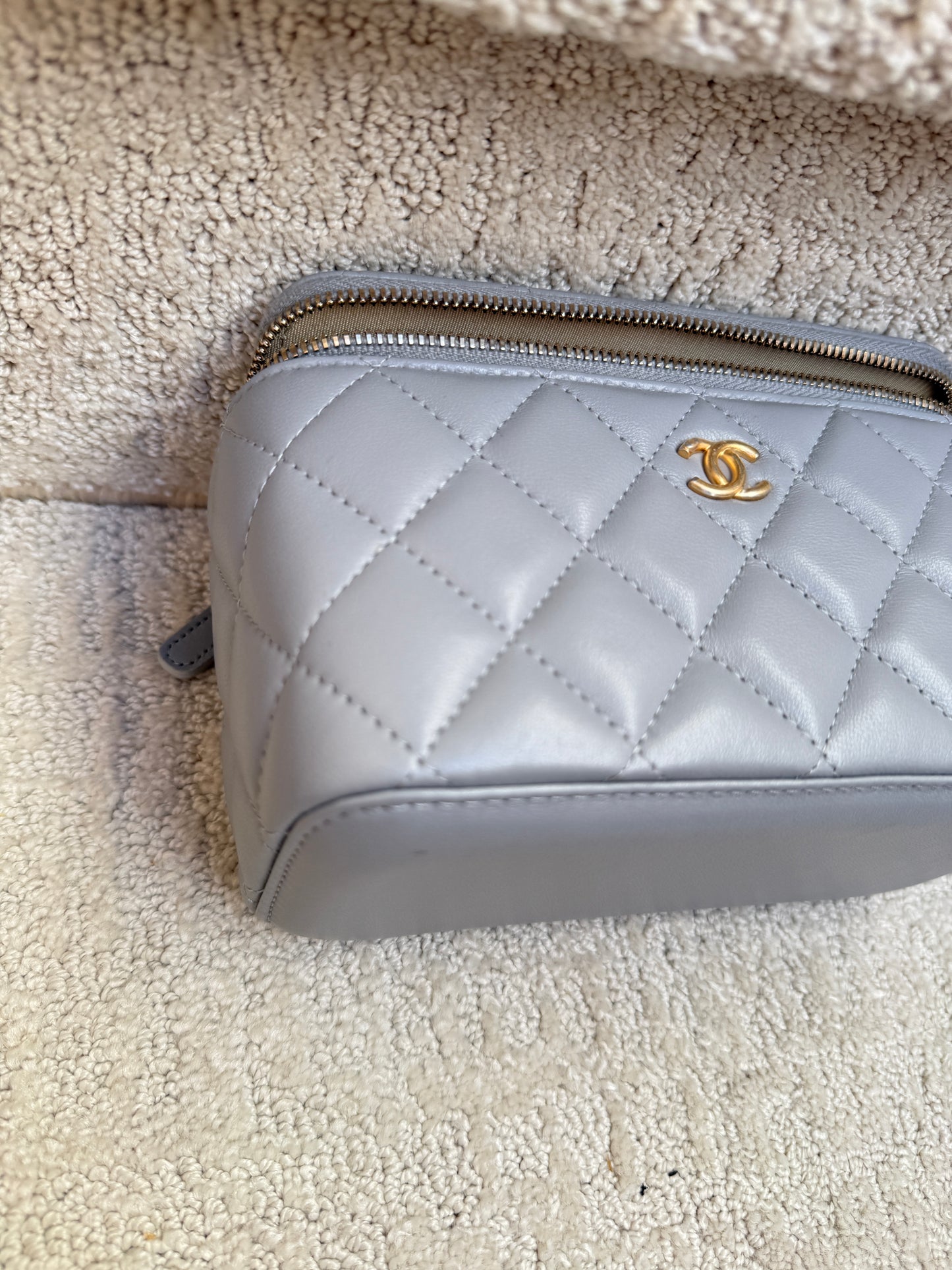 Chanel Lambskin Quilted Small Pearl Crush Vanity Case With Chain Grey