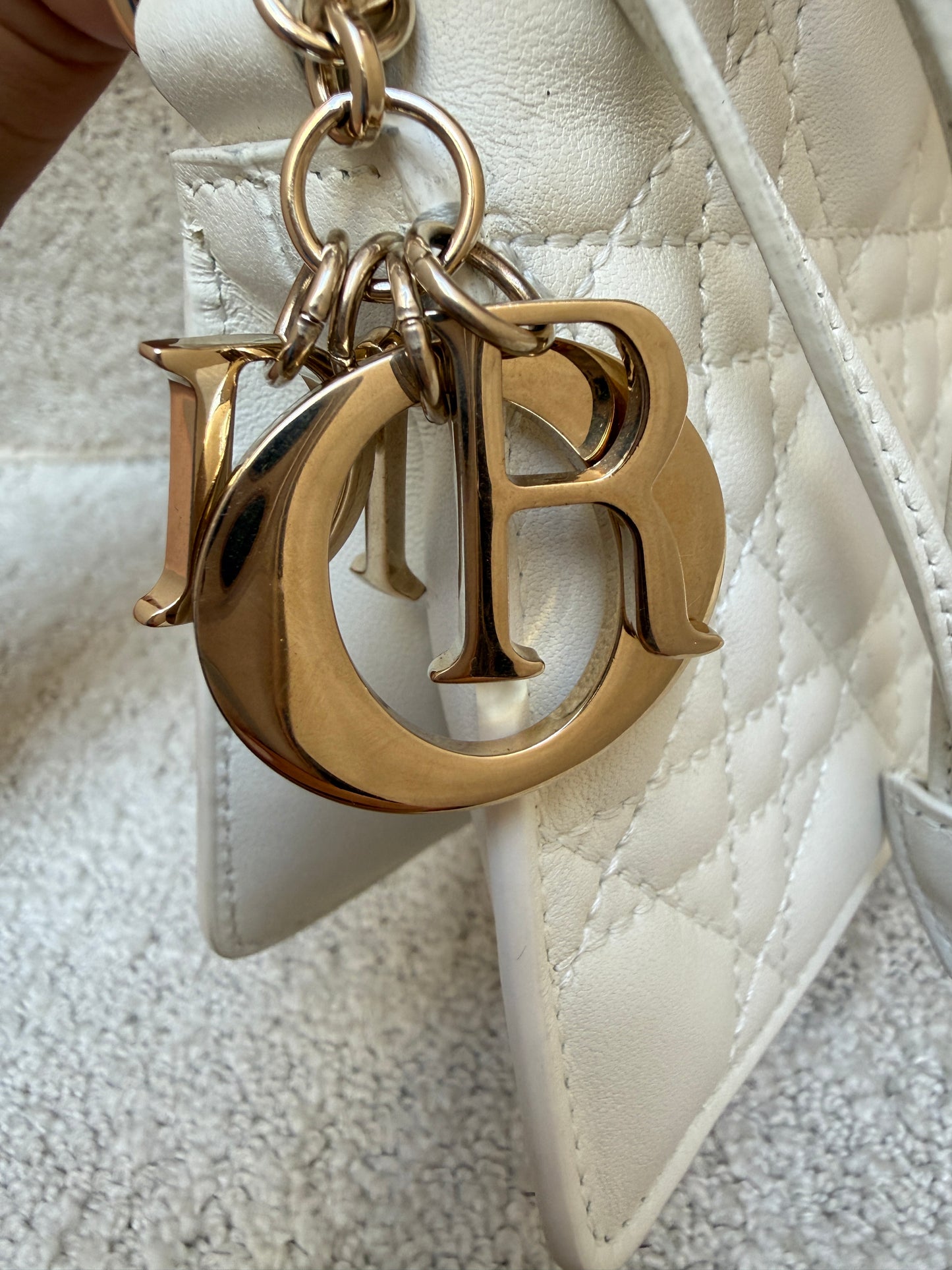 dior charms on milly bag no scratches on this authentic preloved bag
