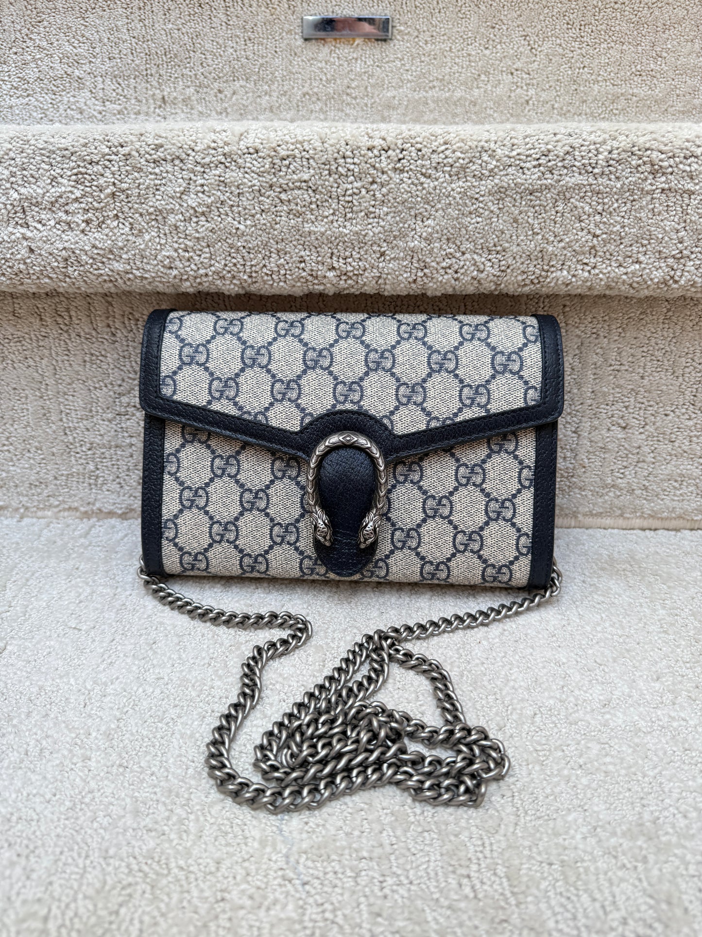 Gucci GG Supreme Monogram Mini Dionysus Chain Wallet in Navy
