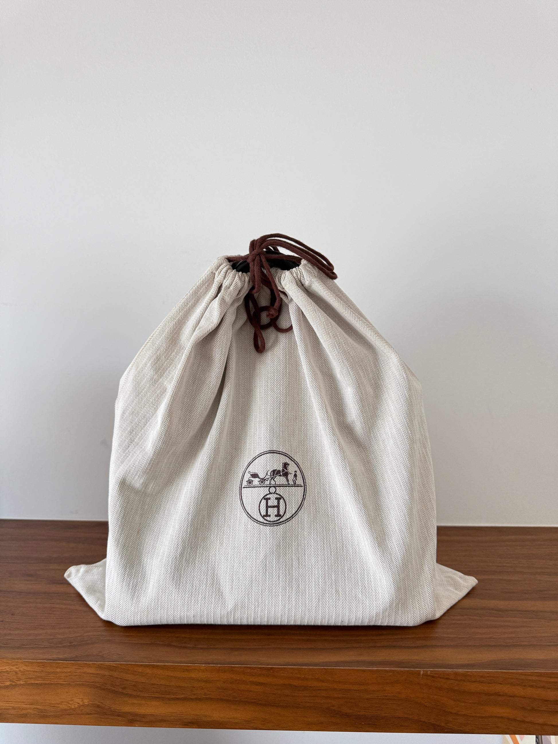 Hermes birkin 30 with original dustbag shown