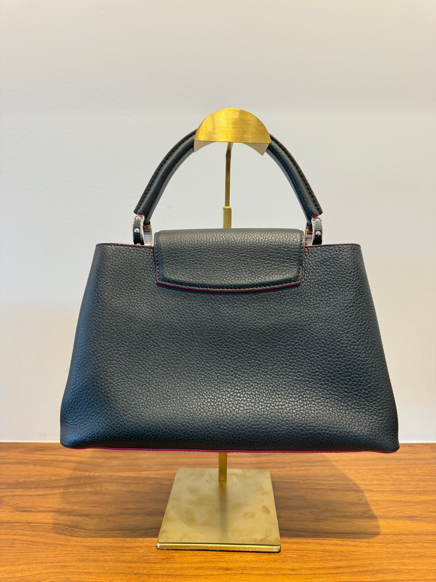 Louis Vuitton Taurillon Capucines PM in Dark Navy & Pink