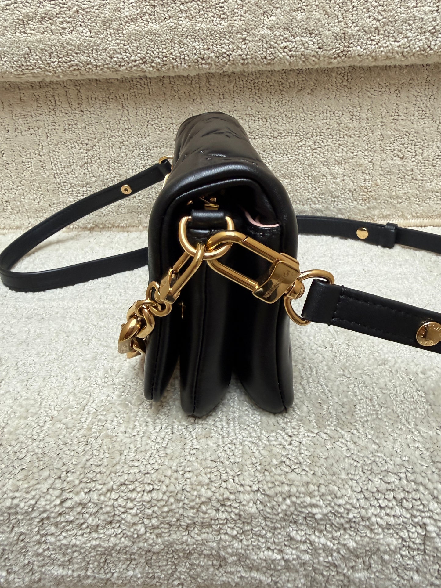 Louis Vuitton Coussin Pochette in Black Monogram with Gold Chunky chain