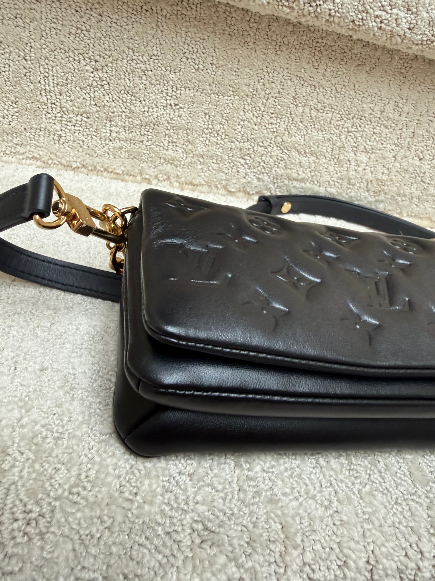 Louis Vuitton Coussin Pochette in Black Monogram with Gold Chunky chain