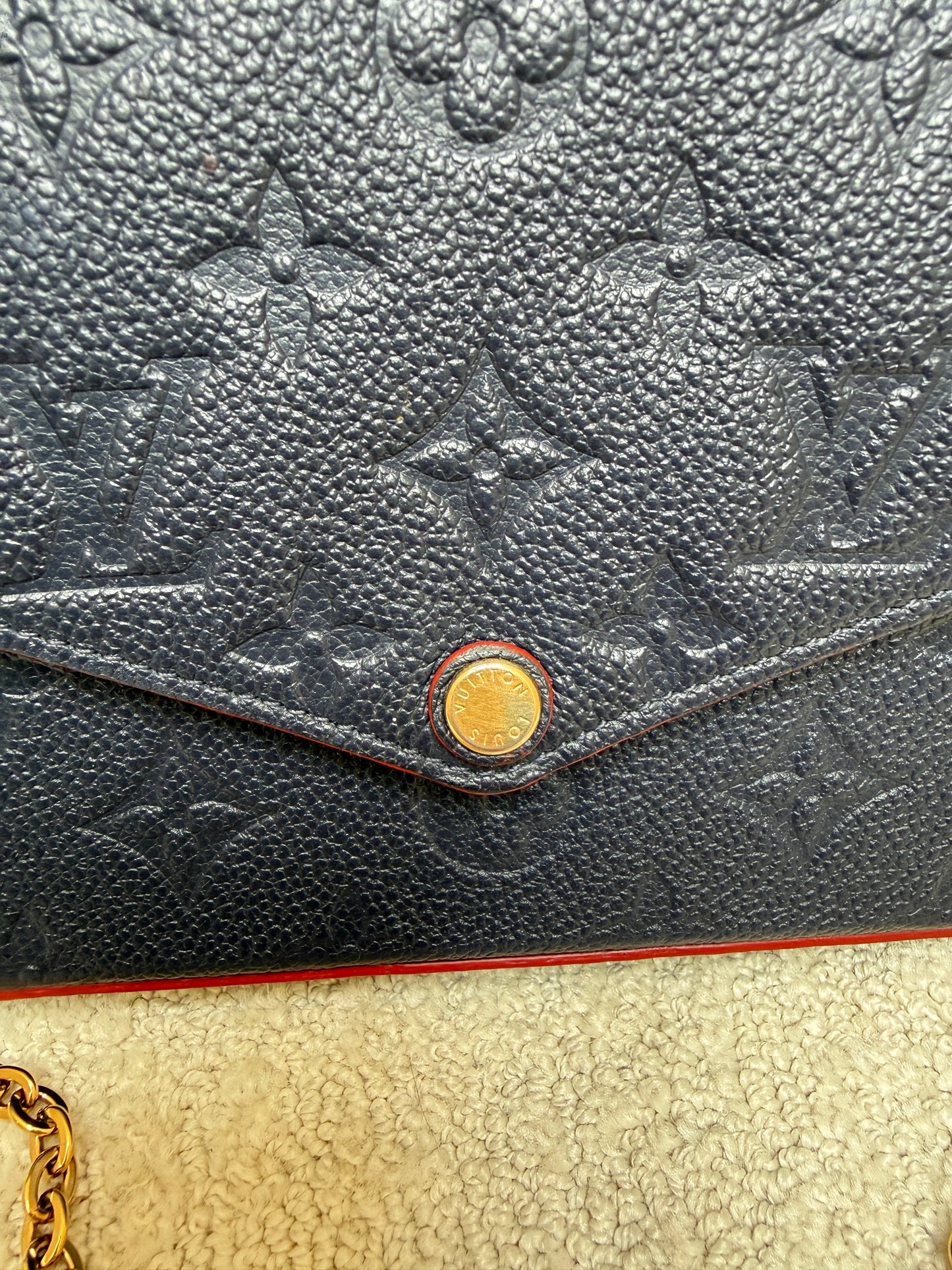 Louis VuittonEmpreinte Pochette Felicie Chain Wallet Marine Rouge