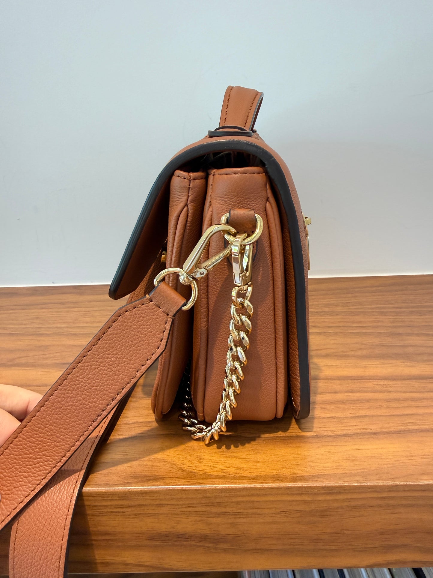 Louis Vuitton Lockme Oxford Cognac Pre-Owned