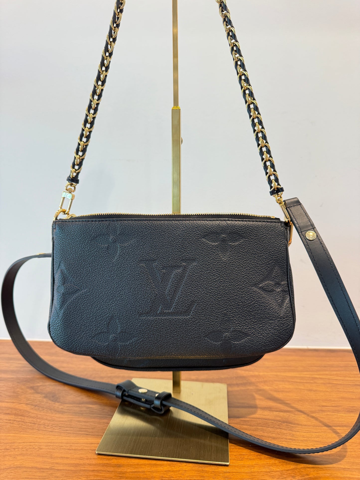 Louis Vuitton Empreinte Monogram Giant Multi Pochette Accessories Black Pre-Owned