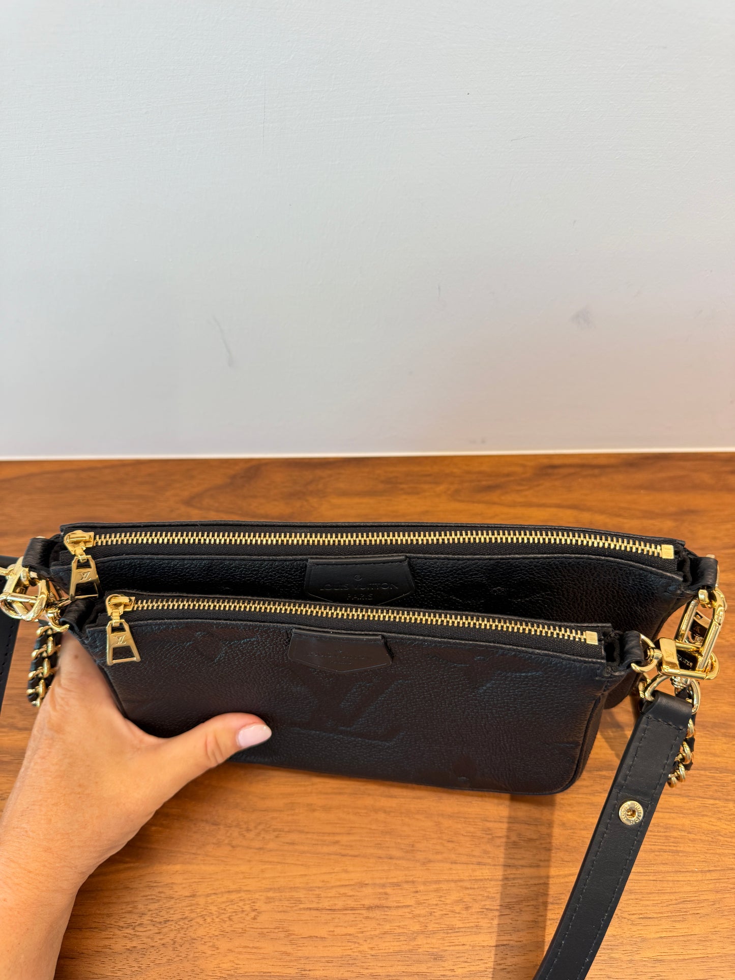 Louis Vuitton Empreinte Monogram Giant Multi Pochette Accessories Black Pre-Owned