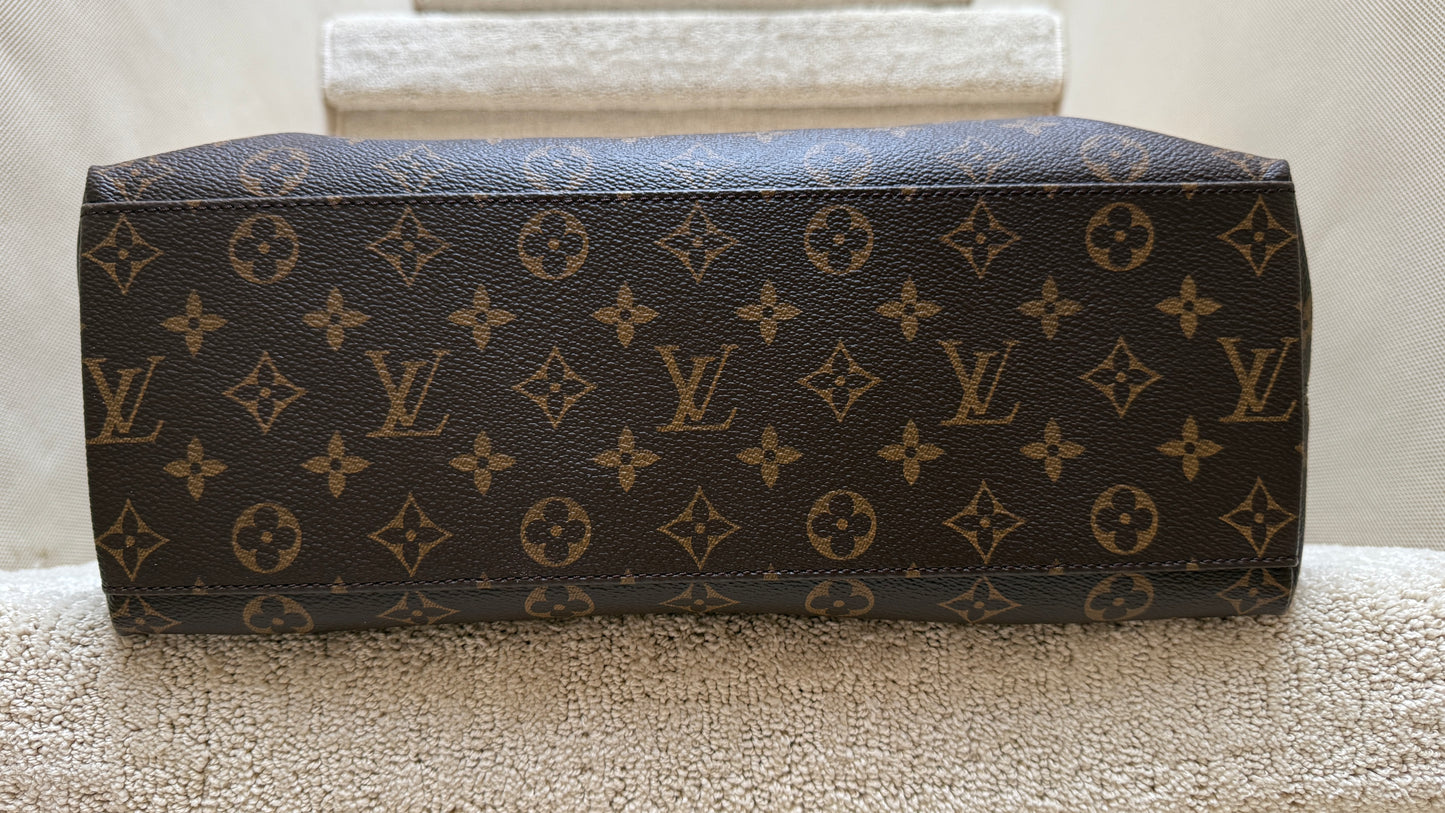 Louis Vuitton Tuileries Hobo Bag in Caramel Brown