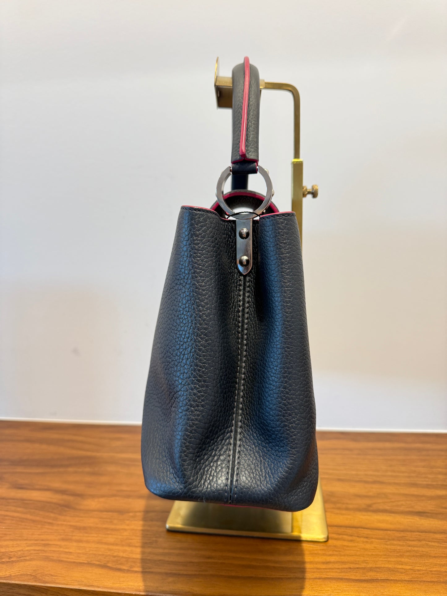 Louis Vuitton Taurillon Capucines PM in Dark Navy & Pink